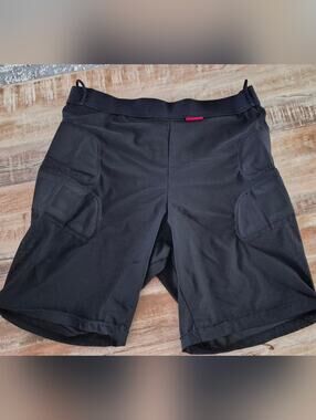RED  MEN ProtectIve Padded Base Layer Impact Shorts Size L